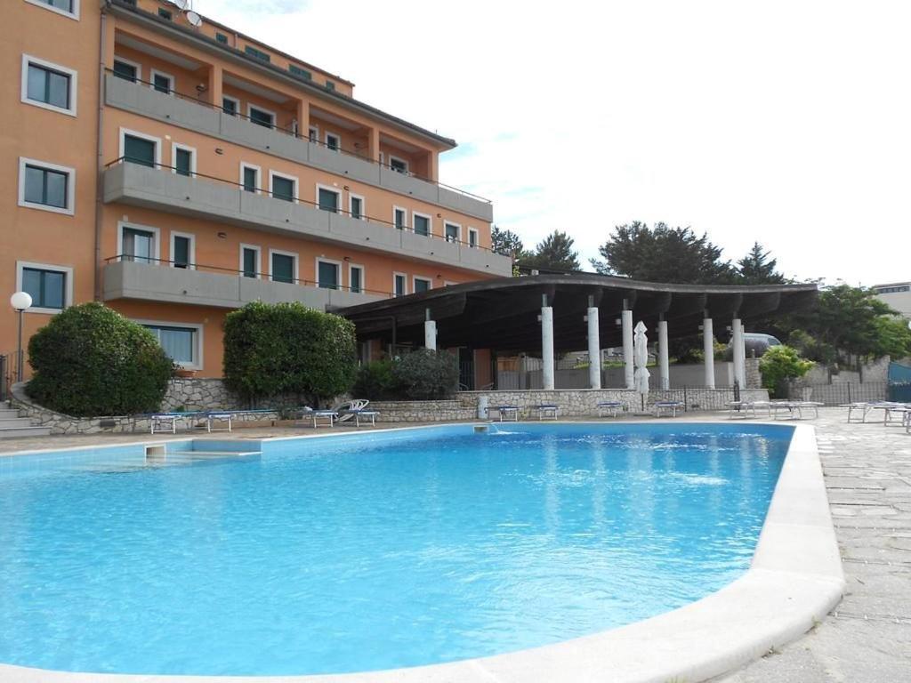 Santangelo Hotel Mattinata Exteriör bild